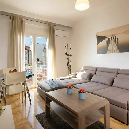 Michalis Apartments Polygyros Exterior photo